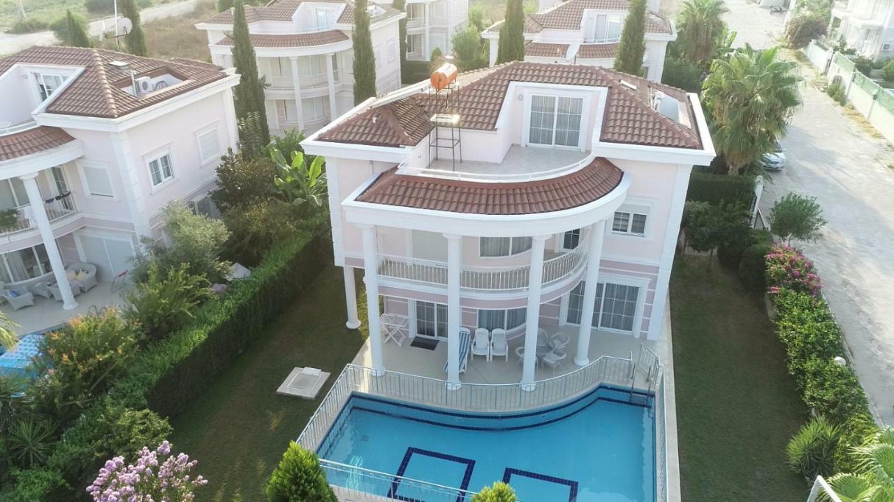 Villa Aslam, Belek Mahallesi 218 Sokak No 4C Tolerance Golf Sitesi C-1 Blok, Serik, Antalya Ngoại thất bức ảnh